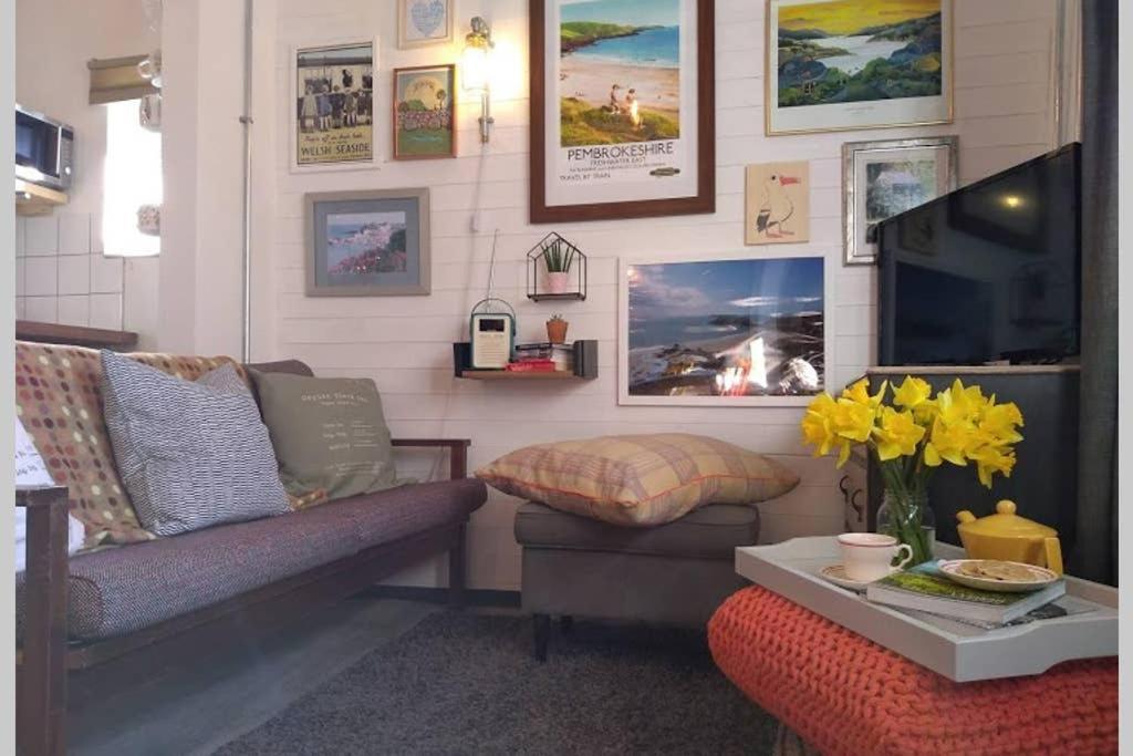 Cattle Shed Cottage Narberth Zewnętrze zdjęcie